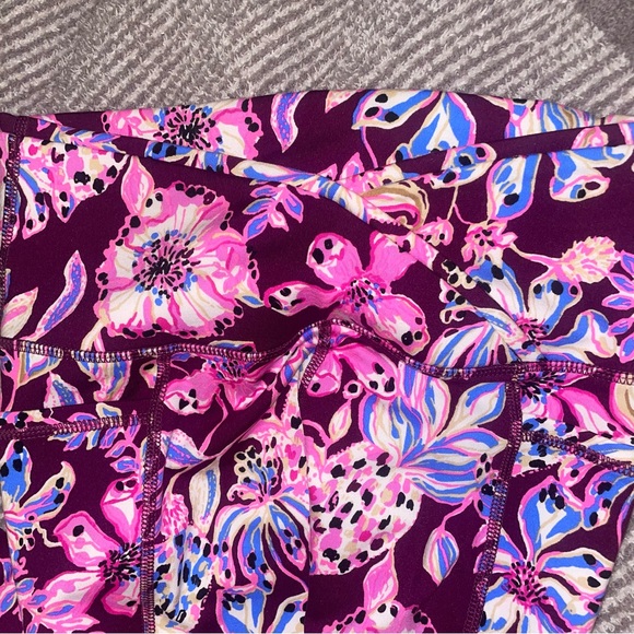 Lilly Pulitzer leggings - Picture 2 of 3